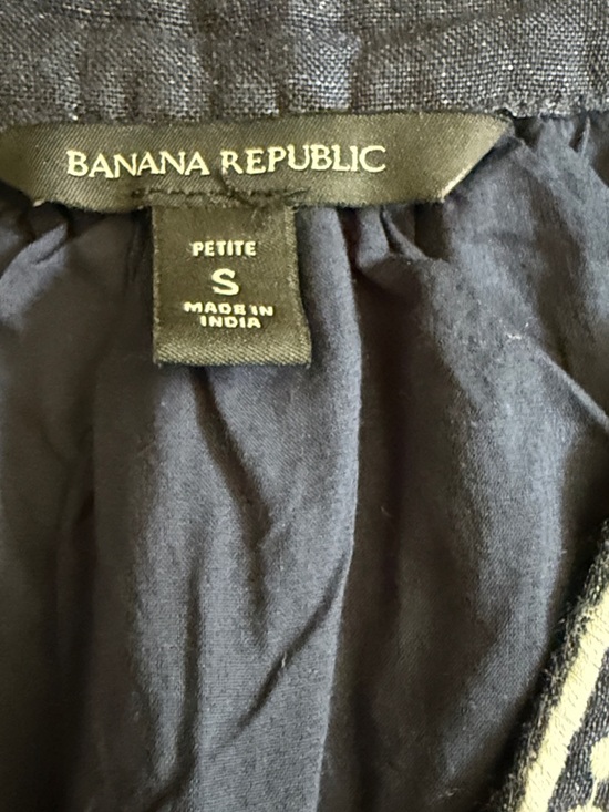 Banana Republic Yara Embroidered Linen Top Blouse Size SP - Picture 5 of 6